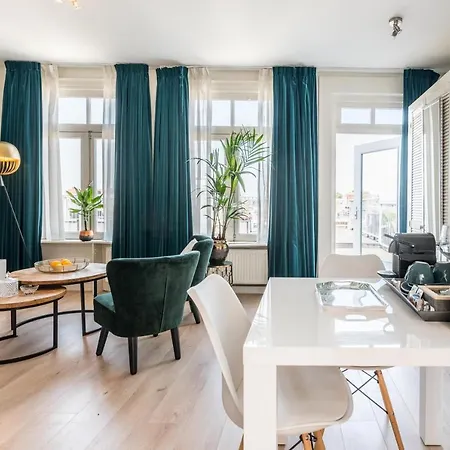 Heritage Canal House Suites *