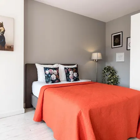 Heritage Canal House Suites